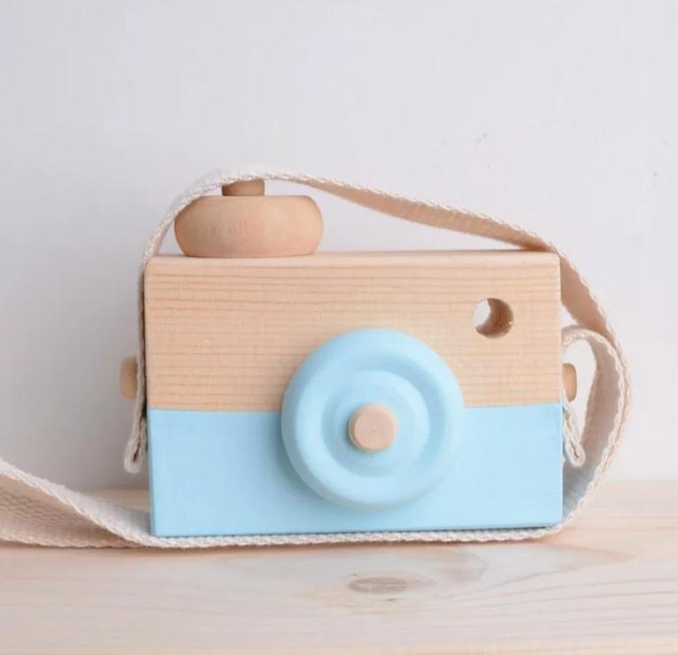 Wooden Play Camera